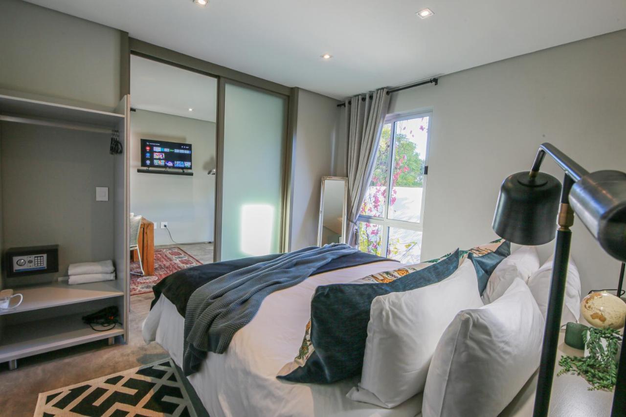 Suite 9 The Village Windhoek Bagian luar foto