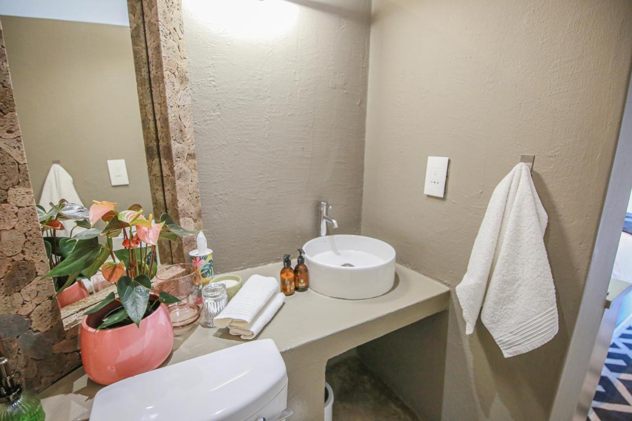 Suite 9 The Village Windhoek Bagian luar foto