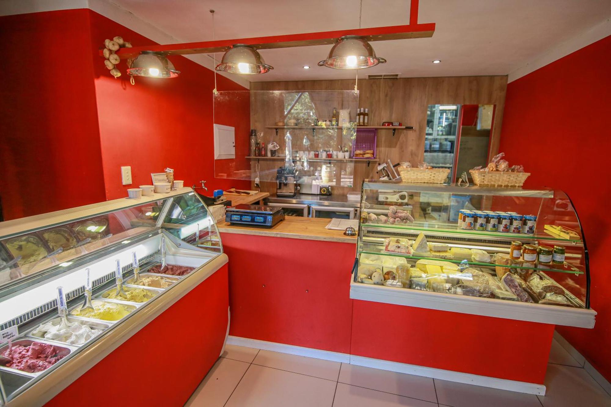 Suite 9 The Village Windhoek Bagian luar foto