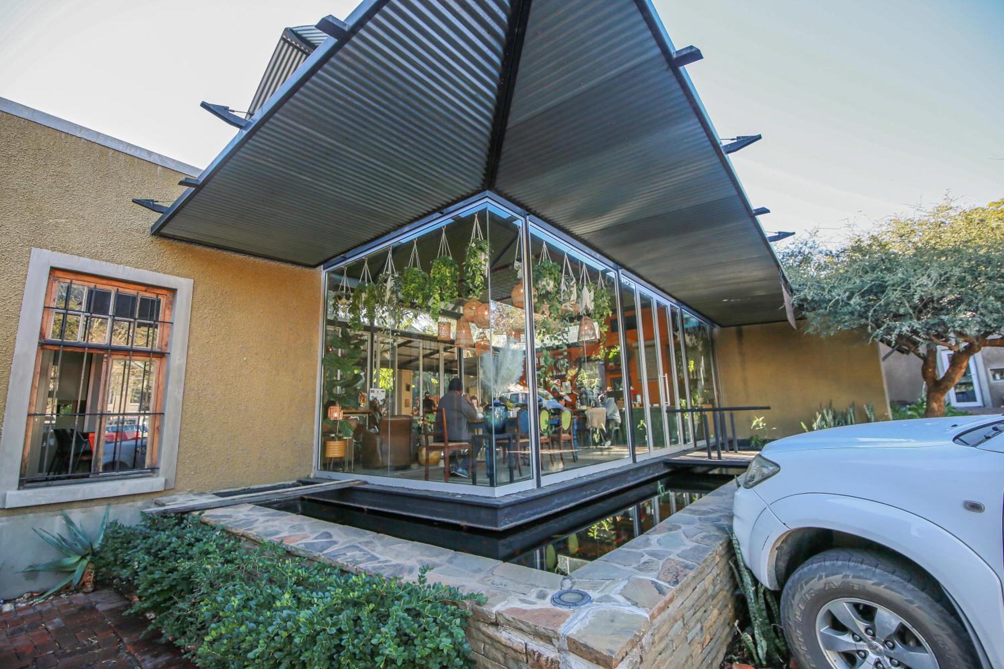Suite 9 The Village Windhoek Bagian luar foto