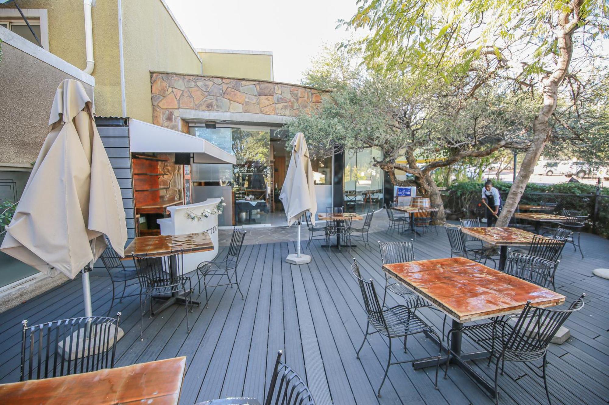 Suite 9 The Village Windhoek Bagian luar foto