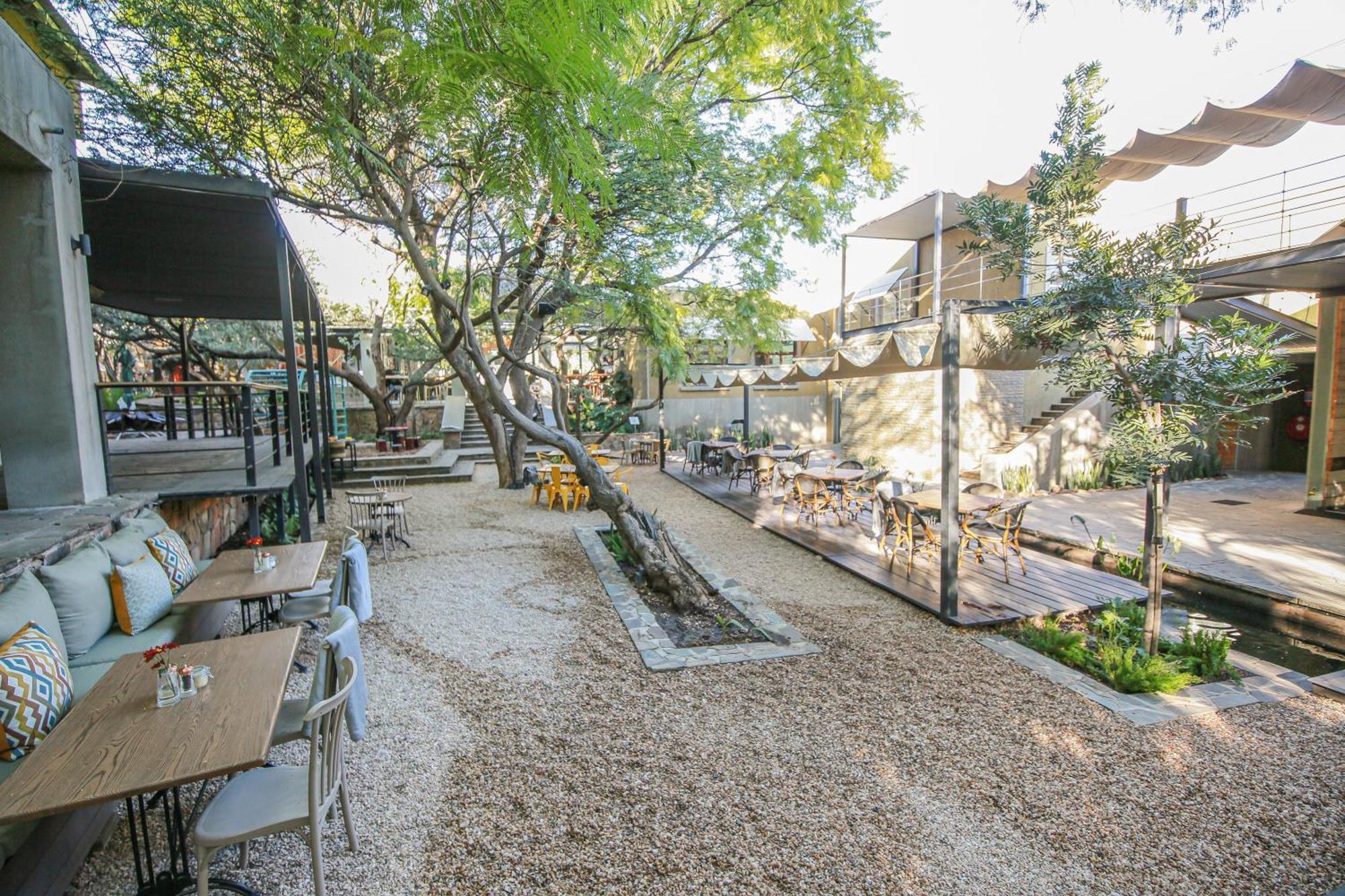 Suite 9 The Village Windhoek Bagian luar foto