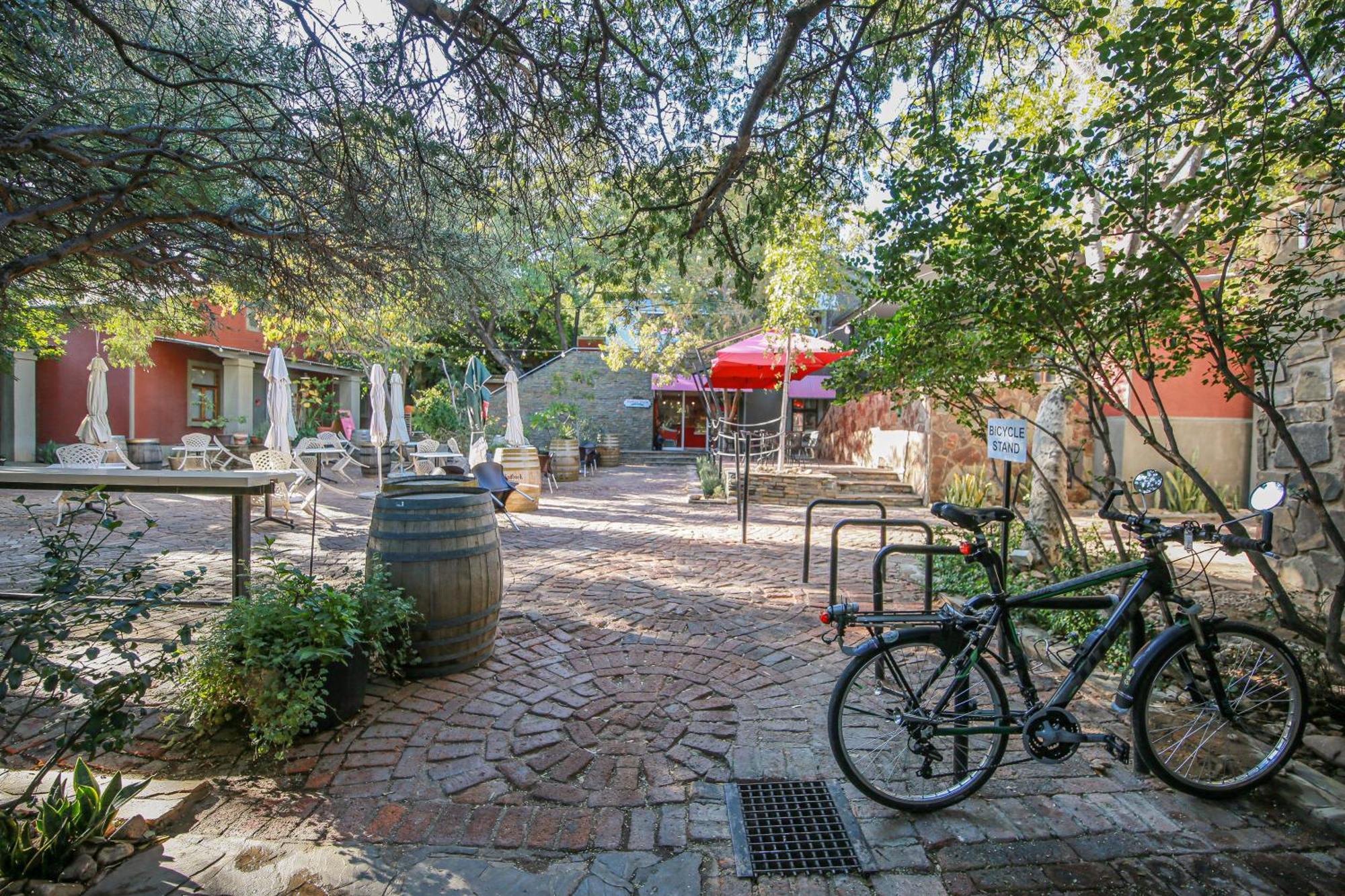 Suite 9 The Village Windhoek Bagian luar foto