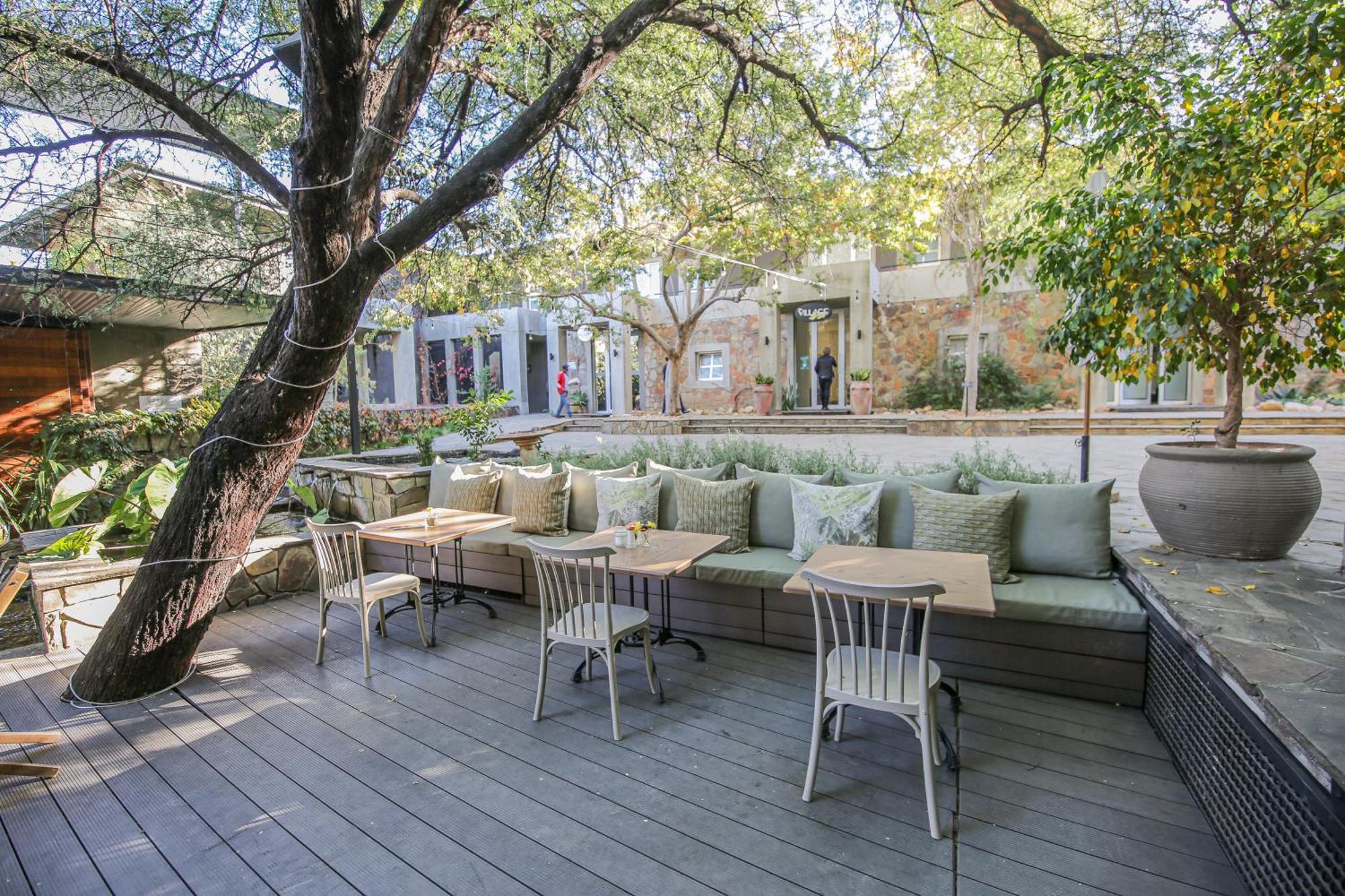 Suite 9 The Village Windhoek Bagian luar foto