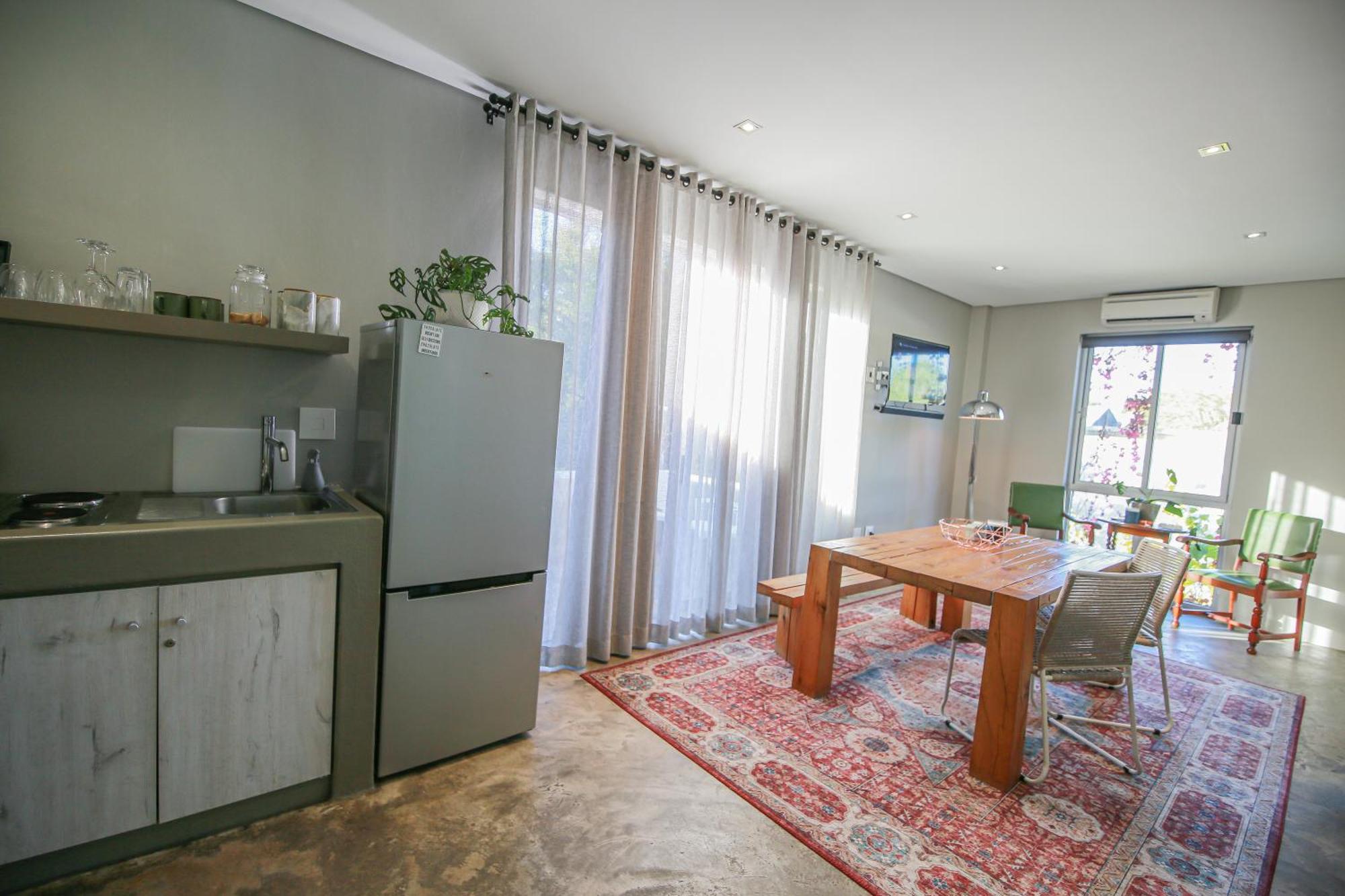 Suite 9 The Village Windhoek Bagian luar foto